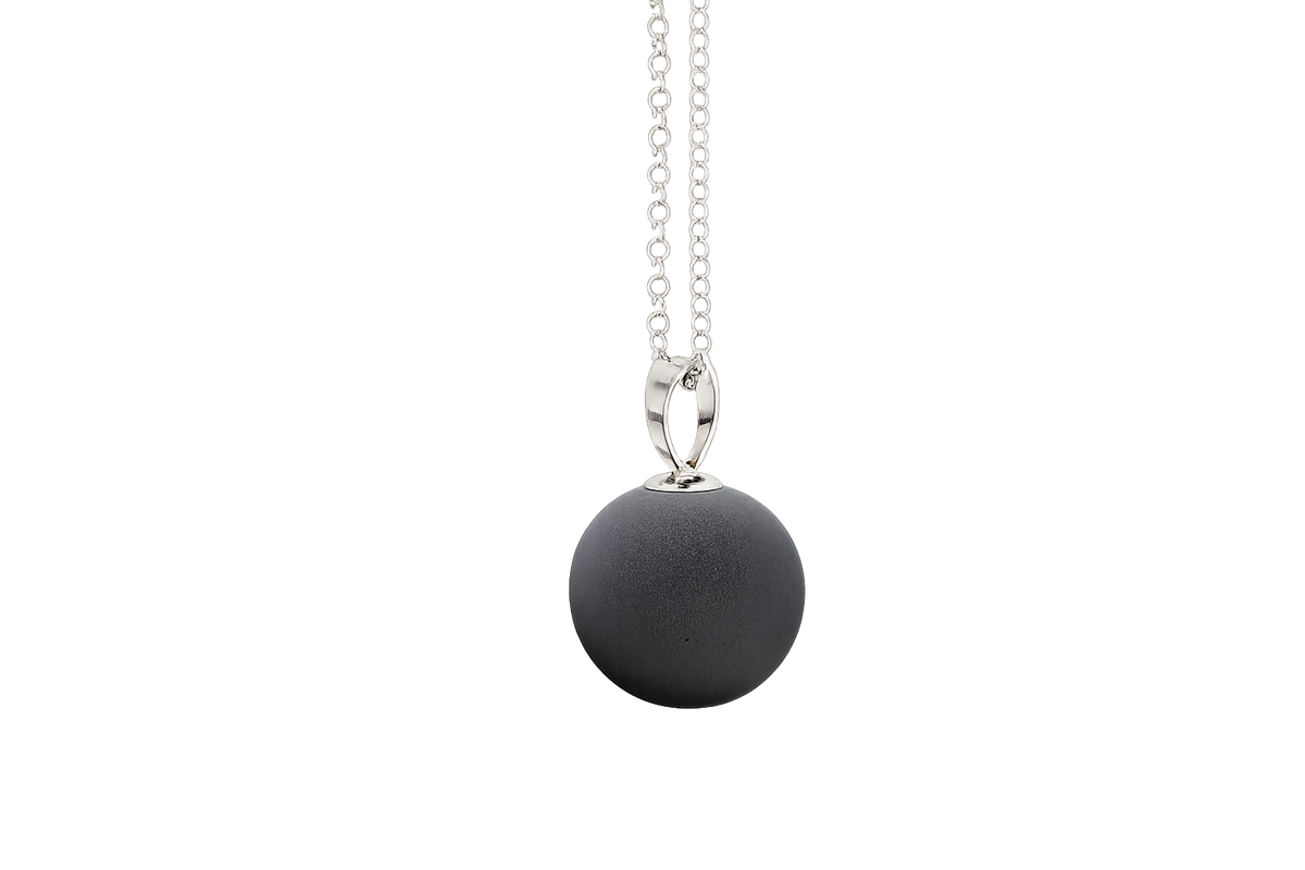 Black-Vulcano-silver