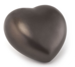 Tierurne in Herzform aus Keramik in chocolat