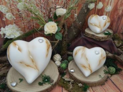 Preview: Tierurne in Herzform braun marmoriert